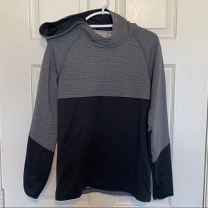 Black/Gray pullover